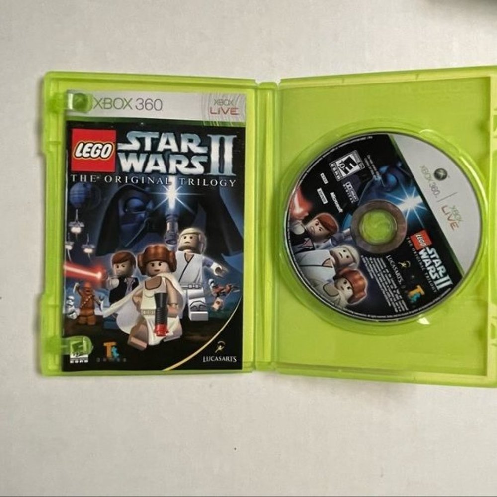 Lego Star Wars II The Original Trilogy XBox 360 Video Game - Picture 2 of 4